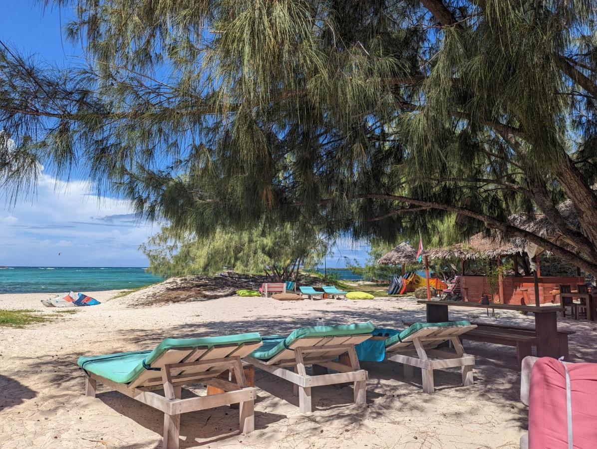 Ocean Lodge Kite & Windsurf Antsiranana Luaran gambar