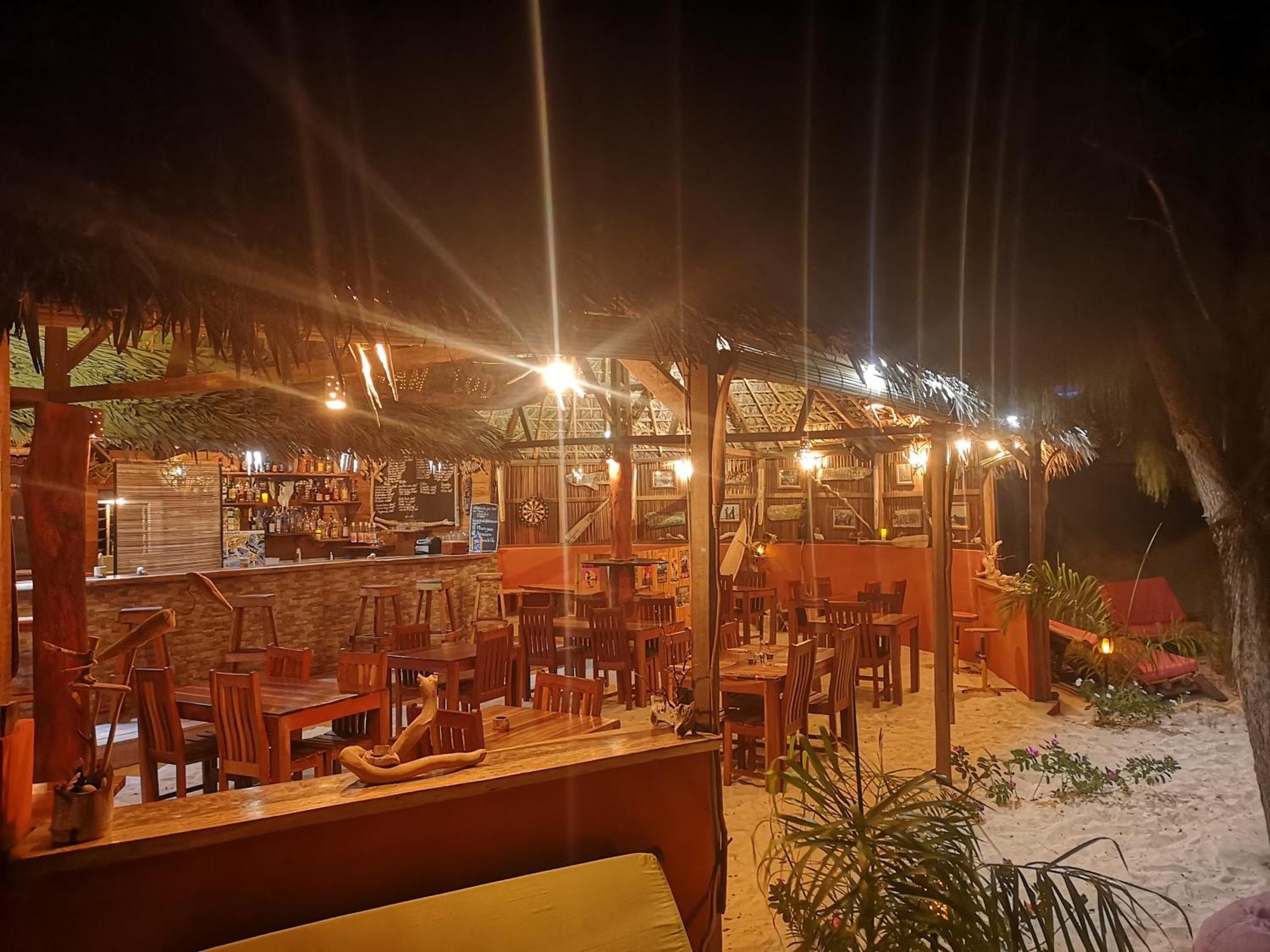 Ocean Lodge Kite & Windsurf Antsiranana Luaran gambar