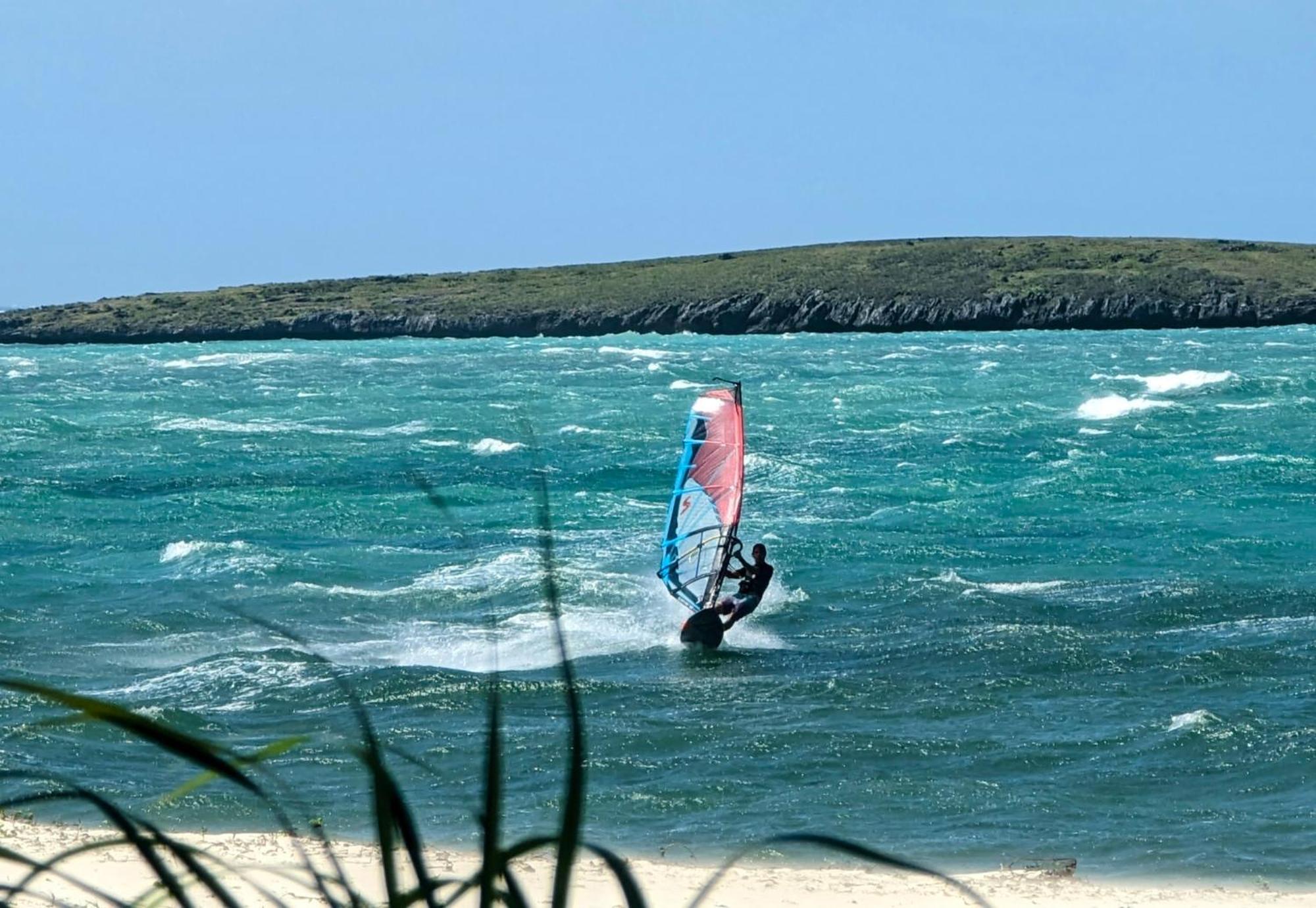 Ocean Lodge Kite & Windsurf Antsiranana Luaran gambar