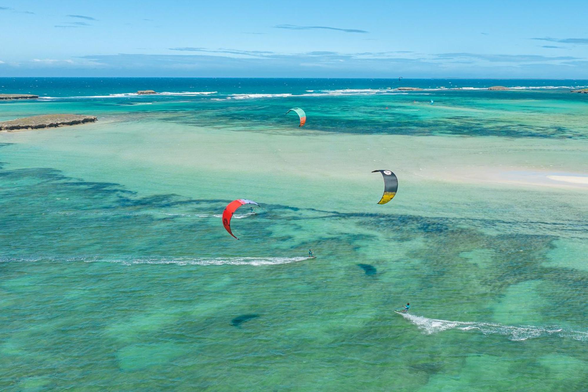 Ocean Lodge Kite & Windsurf Antsiranana Luaran gambar